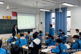 回家咯！尼克斯22年7月将伯克斯送至活塞 今日交易又把他带回纽约